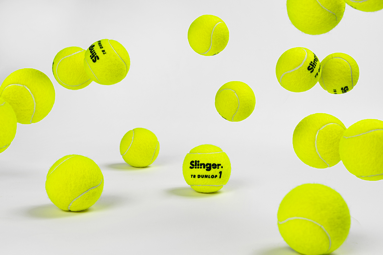  Slinger Lanzador portátil de pelotas de tenis, máquina  lanzadora de pelotas con bolsa de raqueta multifunción y cesta de bolas,  control remoto, campeón de Grand Slam con oscilador, tubo de bola